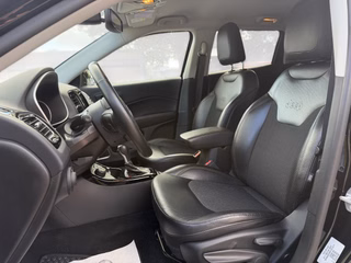 Jeep Compass Limited 4WD Automatik 4X4 - foto 4