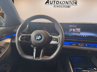 BMW 520 i M Sport Autom., LED Navi Iconic AHK - bilder 3
