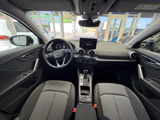 Audi Q2 S-Line Sport 35 Autom., Matrix Pano Kamera ACC - bilder 5
