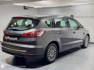 Ford S-MAX 1.5 EcoBoost Titanium*LED*Navi*SHZ*6Gang* - foto 4