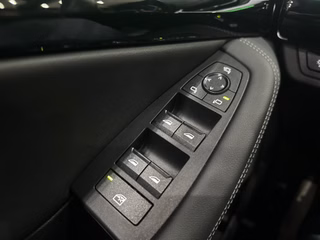 BMW 218 Active Tourer M-SPORT PANO HUD 360 MASSAGE H&K - bilder 15