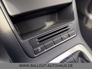 Volkswagen Golf Plus VI Trendline*2.HAND*KLIMA*AHK*SHZ*PDC* - bilder 17