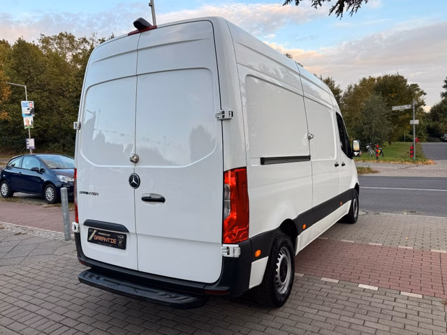Mercedes-Benz Sprinter III Kasten FWD 211CDI L2H2*Nav*Kamera* - foto 7