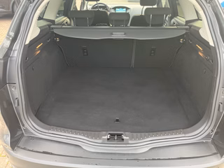 Ford Focus Turnier 1.0i AHK, Business wenig km - bilder 3