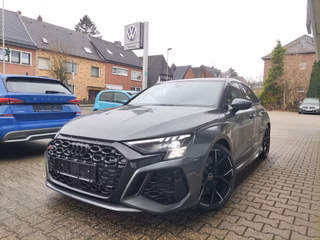Audi RS 3 Sportback 4JGar,B&O,PANO,Leder,280,Magnetic