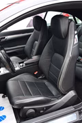Daumennagel 6 - Mercedes-Benz E 350 CGI Coupé AMG NaviComand BiXen Leder F1