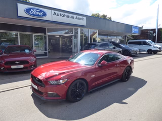 Ford Mustang GT mit Asch Klappenauspuffanlage