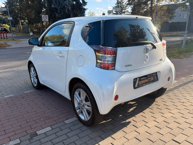 Toyota IQ + 1.3*Aut.*Klima*Standheizung*Kamera*98PS! - foto 6