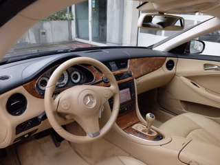 Mercedes-Benz CLS 320 CDI nur 98 Tkm - foto 9