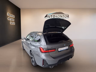 BMW 330 i xDrive M Sport Autom., LED Navi Kamera ACC - photo 5