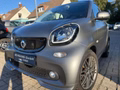 Daumennagel 45 - Smart ForTwo BRABUS*2.HAND*LEDER*AUTOMATIK*NAVI*SHZ*