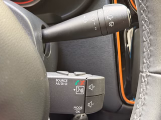 Dacia Lodgy Stepway Celebration CAM Navi Klima - foto 16