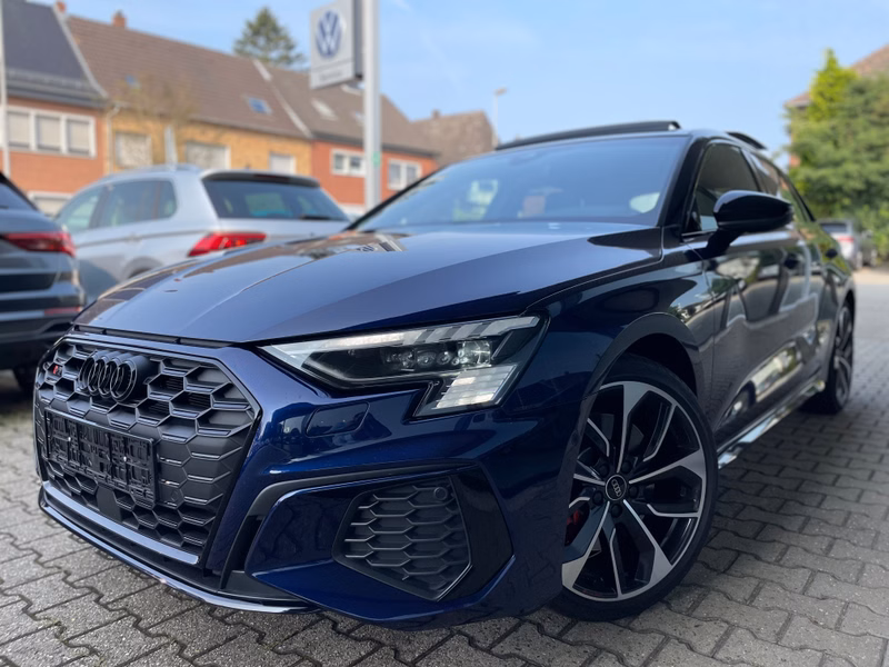 Audi S3 Sportback 2.0 TFSI quattro,PANO,KAM,B&O,LEDER