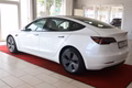 Daumennagel 3 - Tesla Model 3 RWD *PANORAMA*