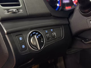 Hyundai i40 cw 2,0L LED / CARPALY / SHZ / NAVI / DAB / PDC / TEMP Trend - foto 11