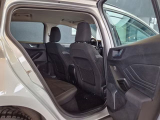 Ford Focus Turnier Cool&Connect 1,5EcoBlue TDCi*AHK - bilder 18
