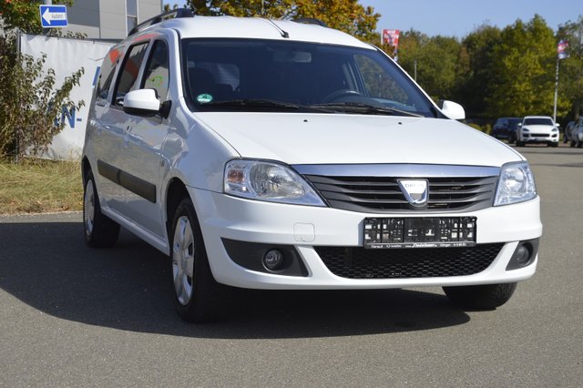 Dacia Logan MCV Laureate  7-Sitzer Klima Gebrauchtwagen Kaufen | EZ 05/2009 | Preis 2.490 €