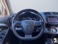 Daumennagel 15 - Toyota RAV4 Travel/AUTOMATIK/4X4/1.HAND/KAMERA/AHK/
