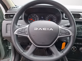 Dacia Duster II 1.3 TCe Journey KLIMAAUTOMATIK / AHK / NAVI / TEMPOMAT - bilder 6