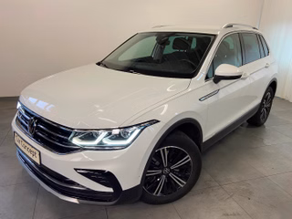 Volkswagen Tiguan Elegance 4M TDI AHK StHz MATRIX KAMERA
