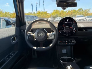2027 MINI Cooper S 4 Door - photo 6