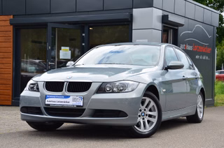 BMW 320i Navi | abnb. AHK | 2.Hd | SH Used vehicle for sale | First registration 06/2007 | Price 6.490 €