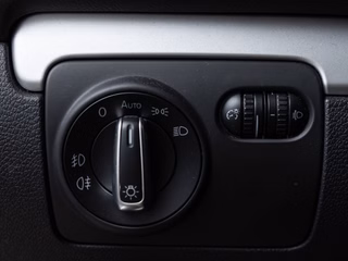 Volkswagen Golf VI 1.4 TSI Highline  KLIMA TEMP - bilder 5