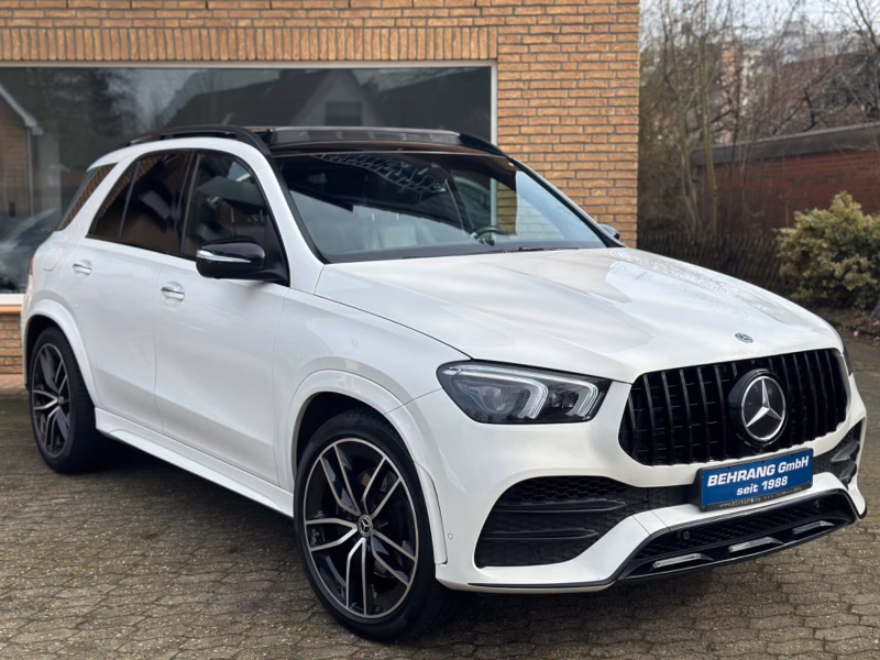 Mercedes-Benz GLE 400 d 4-Matic AMG-LINE *PANO+AIRMATIC+360*