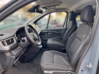 Nissan Primastar Kombi L2H1 AT Navi Tekna 8-sitzer - bilder 6
