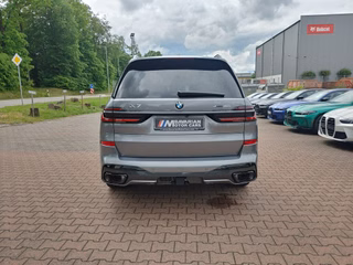 2026 BMW X7 xDrive40i - photo 2
