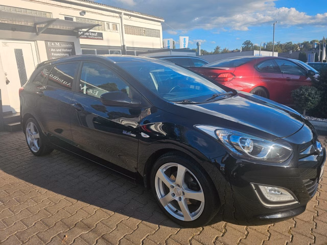 Hyundai i30 cw blue Drive*HU/AU NEU*KLIMAAUTOMATIK*PDC* - photo 3