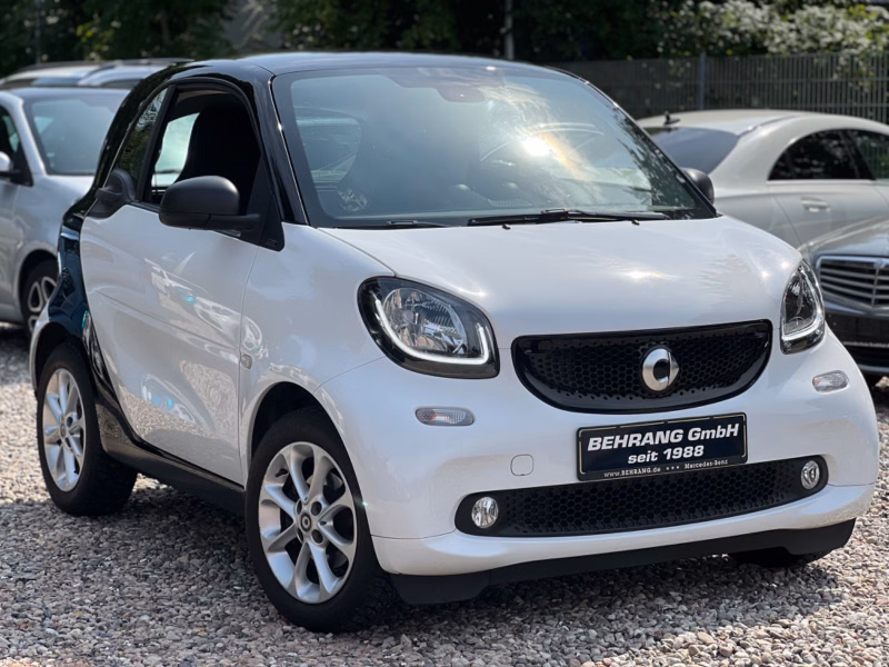 Smart ForTwo*TURBO*PASSION*PANORAMA*SITZHEIZUNG*