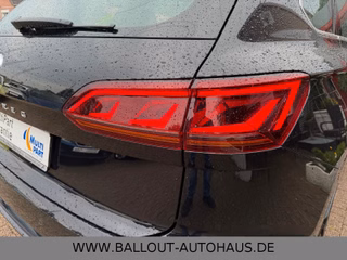 Volkswagen Touareg R-Line 4x4*HUD*SPUR*TOT*DYN*AHK*PAN*STHZ - foto 9