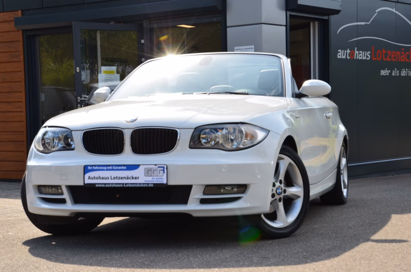 BMW 118i Cabrio Edition Sport abnb AHK | M- sitze | Steuerkette NEU