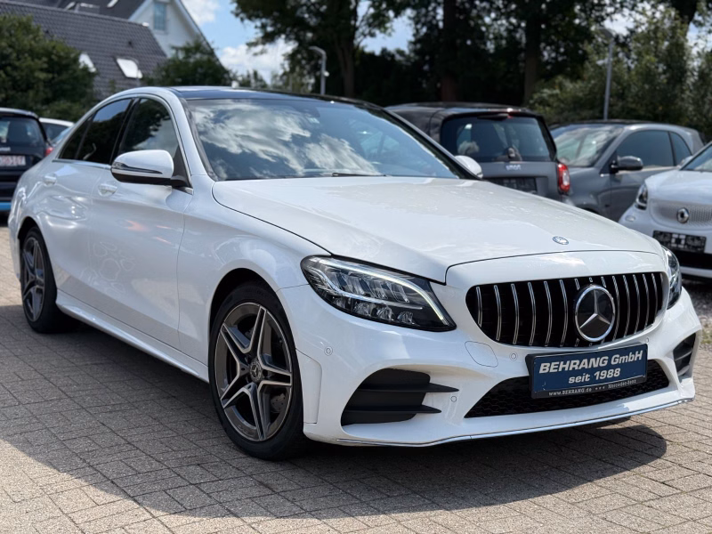 Mercedes-Benz C200d AMG LINIE*PANORAMA*MEMORY*DIGITAL COCKPIT*