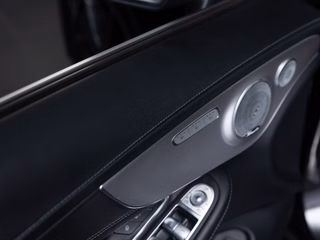 Mercedes-Benz C 300 4M AMG-LINE  DISTR MBEAM BURMESTER 360° - bilder 16