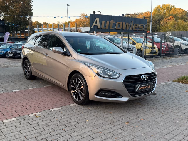 Hyundai i40CW Blue Trend 1.7CRDI*Aut.*SHZ*Temp.*PDC*EU6* - foto 3