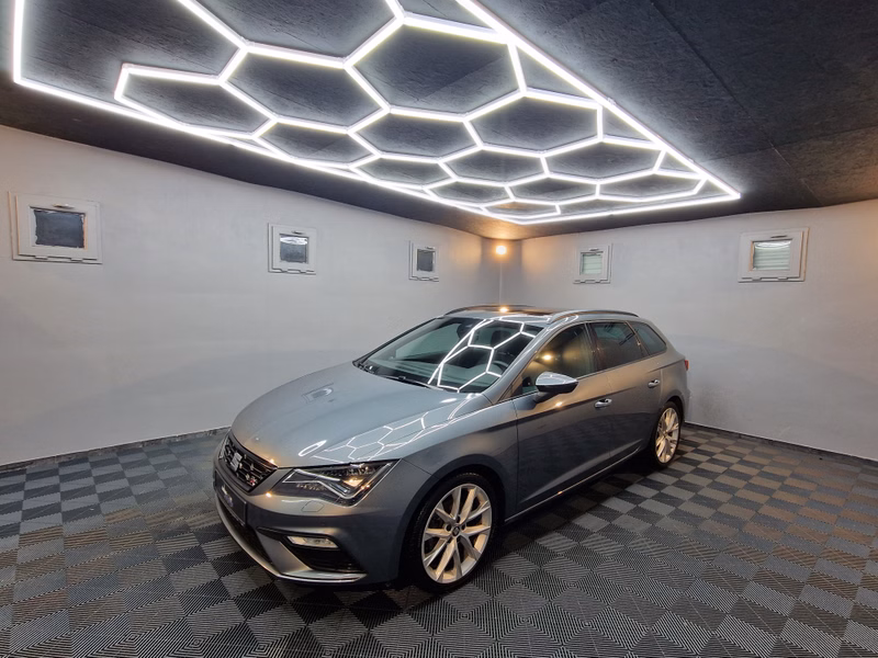 Seat Leon ST FR LINE|AUTOMATIK|PANO|LEDER|NAVI|ACC|CAM|LED