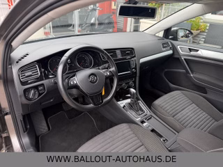 Volkswagen Golf VII Lim.Cup*2.HAND*PANO*KLIMA*NAVI*SHZ*EUR5 - bilder 8