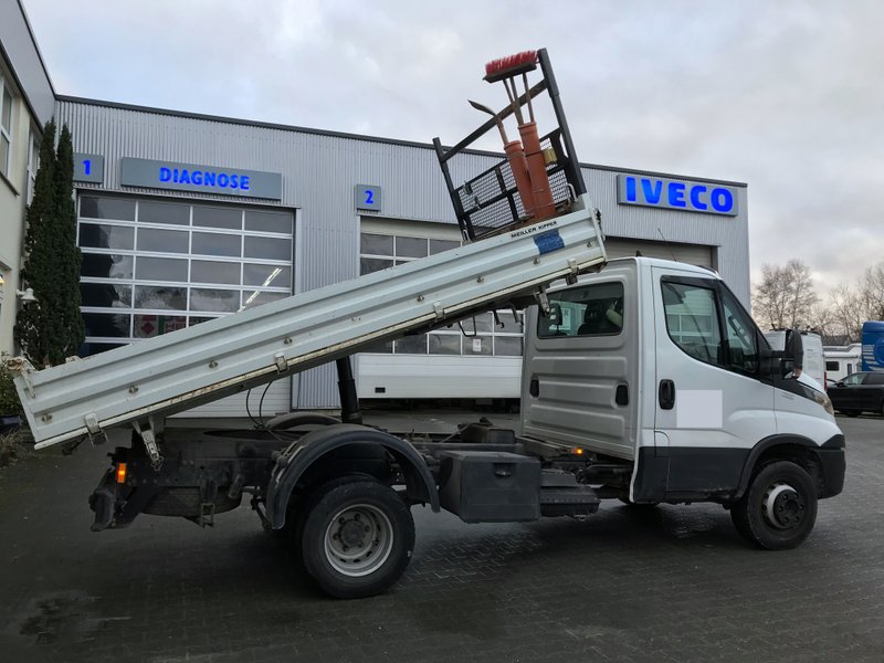 Iveco Daily Dreiseiten kipper 70C18 1-Hand AHK