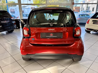 smart fortwo coupe electric drive/EQ Alu SHZ Tempomat - bilder 6