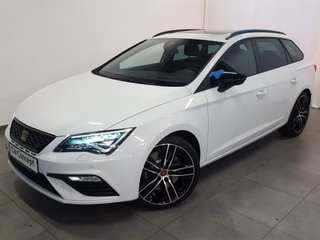Seat Leon ST 2.0 TSI DSG Cupra 4x4 DAB PANO 5J GARANT