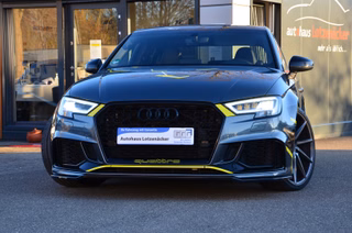 Audi RS3 Limo HP-Perf 640 PS| Matrix | digi Tacho | B&O Used vehicle for sale | First registration 08/2017 | Price 55.500 €