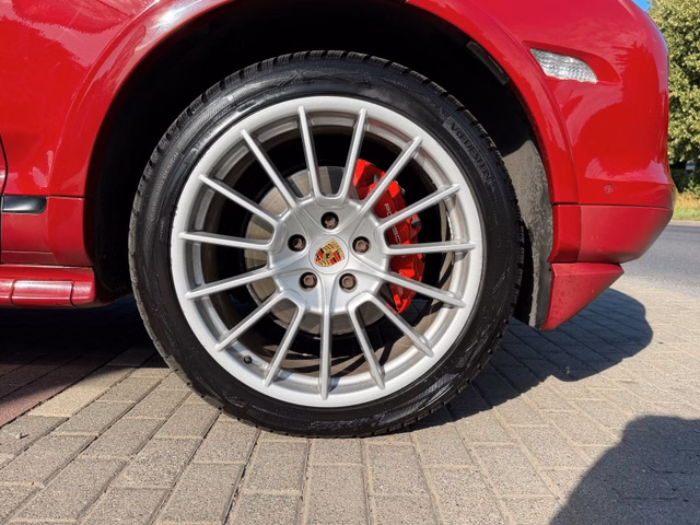 Porsche Cayenne GTS*Panorama*Xenon*BOSE"2.HD*21ZOLL - foto 9