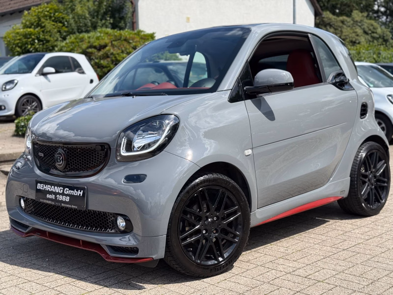 Smart ForTwo BRABUS*PANORAMA*JBL*KAMERA*TAILOR-MADE*