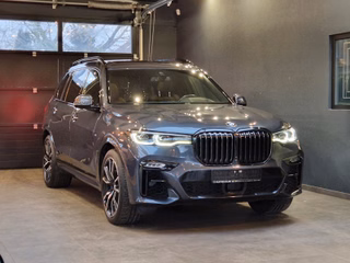 BMW X7 xDrive40d M Sport Shadow*Pano*Head Up*360°* - photo 1