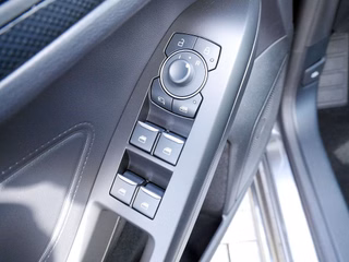Ford Focus Turnier 1.0 EcoBoost ST-Line X MATRIX-LED - foto 6
