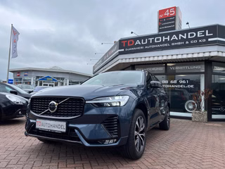 Volvo XC60 Plus Dark 2WD - foto 1