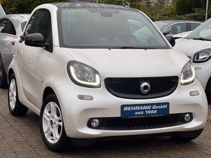 Smart ForTwo*TURBO*PRIME*PANORAMA*NAVI*KAMERA*