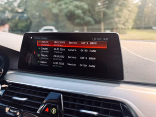 BMW 540i xDrive+HUD+Massage+ACC+AHK+Memory+SD+20"+ - bilder 21
